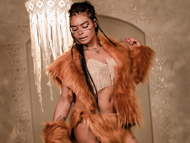 EmmaEbony - Live porn &amp; sex cam - 27846989