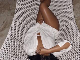 KatyBomb - Sexe cam en vivo - 27847049