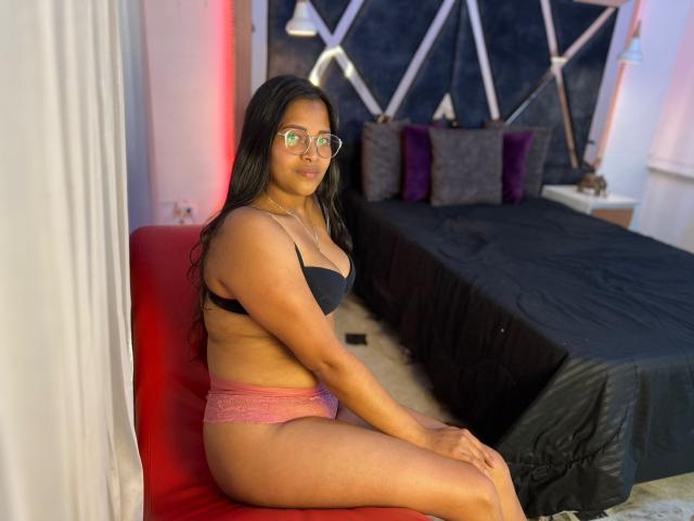 LuceroHoty - Live porn &amp; sex cam - 27848969