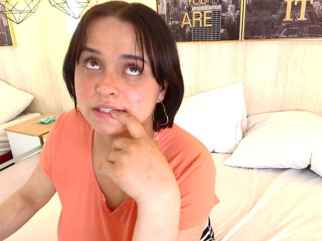 Blueeskyy - Live porno og sexkamera - 27849206