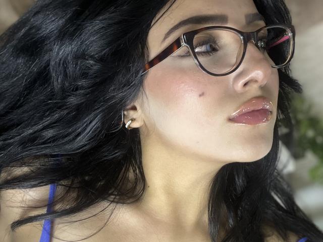 LillyTaylor - Live Sex Cam - 27850943