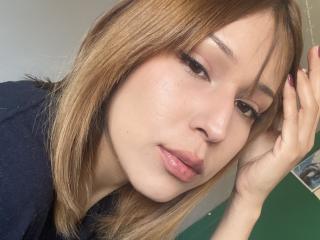 KiaraHernandes - Live sex cam - 27851666