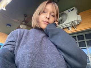 KiaraHernandes - Sexe cam en vivo - 27851726
