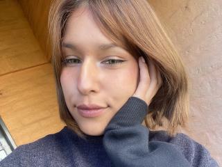 KiaraHernandes - Live sex cam - 27851729