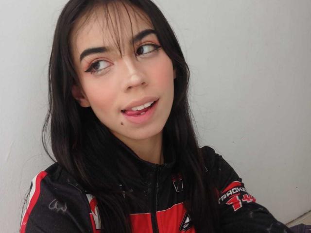 KatherinJohns - Live porn &amp; sex cam - 27853553