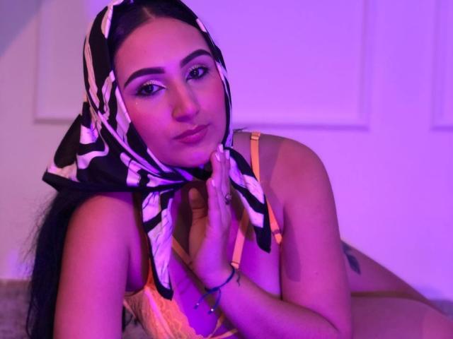 HiilaryDolce - сексуальная веб-камера в реальном времени - 27854132