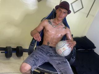 SavageLoverr - Live porn &amp; sex cam - 27855140