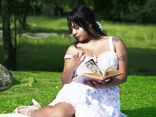 JessicaFiore - Élő pornó és szexkamera - 27855836