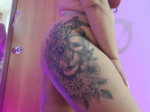 MelannieCarter - Live porn &amp; sex cam - 27856910