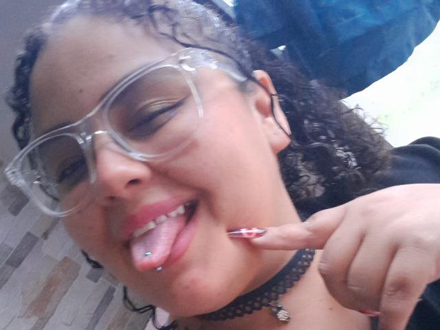 MelannieCarter - Live sexe cam - 27857006