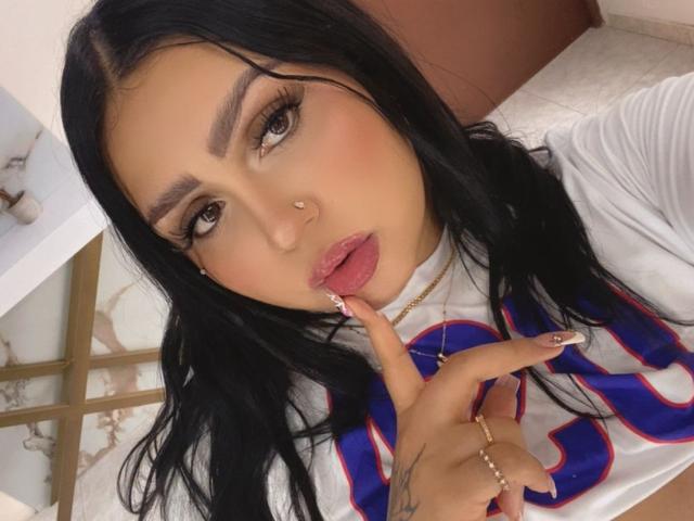 EmmaMyles - Live sexe cam - 27858545