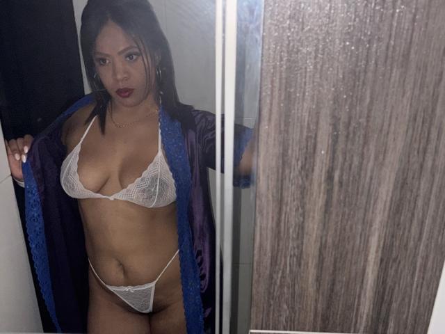 AliceBooty - פורנו בשידור חי ומצלמת סקס - 27860876