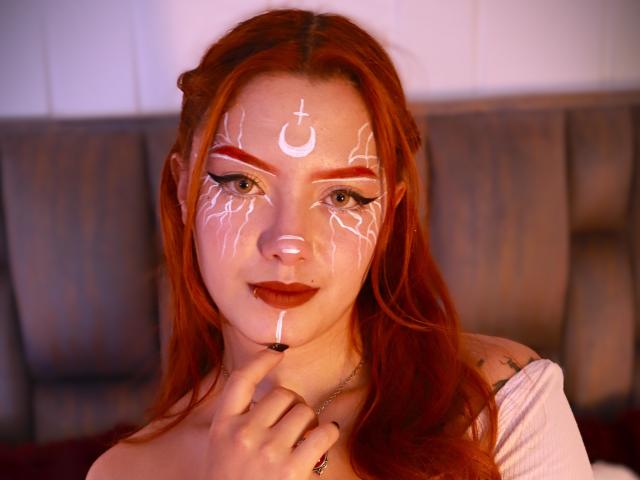 EmmaThomsonn - פורנו בשידור חי ומצלמת סקס - 27861203