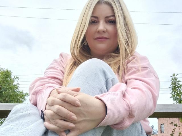 NatalyHami - Live sex cam - 27861698