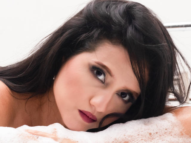 RenataRivas - Live sex cam - 27862187