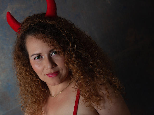RisitosDeoro - Live sex cam - 27862451