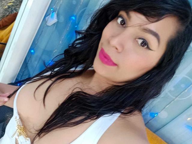 FetishLoverAna - Live sex cam - 27862583