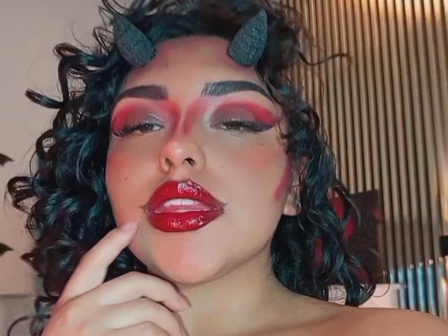 SyraPalmer - Live porn &amp; sex cam - 27863231