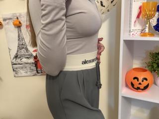 Nesie - Live porn &amp; sex cam - 27864185