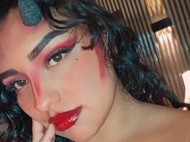 SyraPalmer - Live porno og sexkamera - 27864821