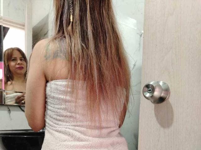 SofiaXDelRio - פורנו בשידור חי ומצלמת סקס - 27866075