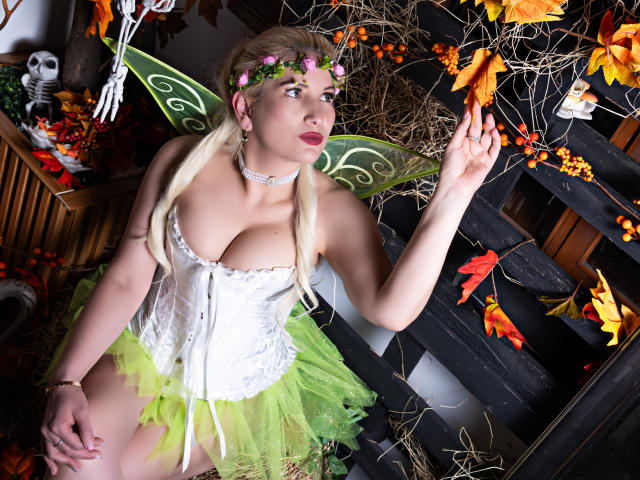 GiuliaAddams - Live sexe cam - 27867731