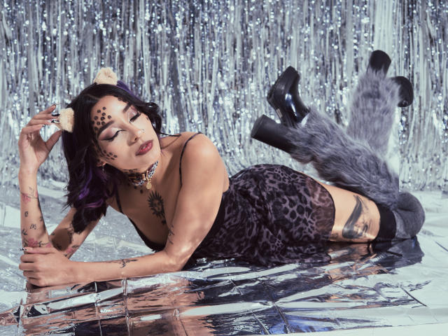 SalomeMille - Porno na żywo i seks kamera - 27868292