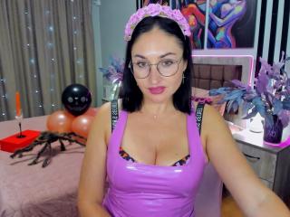 StefanaWinter - Live porn &amp; sex cam - 27868496
