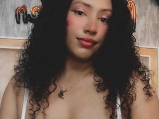 KarinaLovey - Camera khiêu dâm &amp; quyến rũ trực tiếp - 27869873