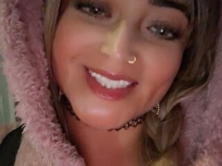 AlessadraJones - Live porn &amp; sex cam - 27872516