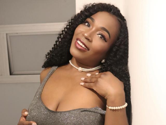 TyraFox69 - Sexe cam en vivo - 27873212