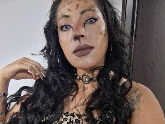 JessyLuxs - Live sexe cam - 27876647