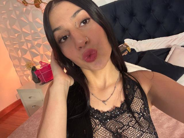 SophieBeaumont - Élő pornó és szexkamera - 27878207