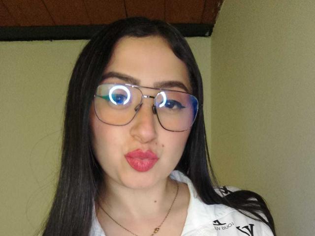 JuliethCruz - Live porn &amp; sex cam - 27879074