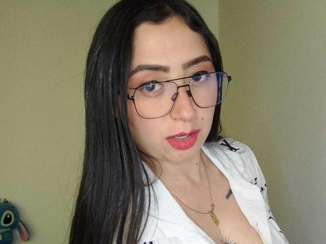 JuliethCruz - Live porn &amp; sex cam - 27879080