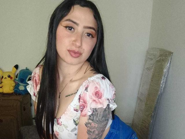 JuliethCruz - Live porno og sexkamera - 27879104