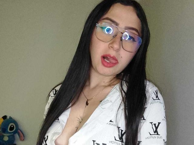 JuliethCruz - сексуальная веб-камера в реальном времени - 27879110