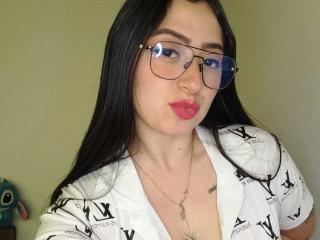 JuliethCruz - Live sex cam - 27879113