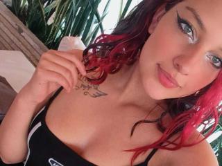 SaraRossee - Live Sex Cam - 27879404