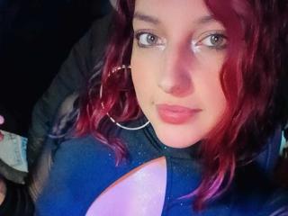 SaraRossee - Live Sex Cam - 27879434