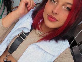 SaraRossee - Live porn &amp; sex cam - 27879440
