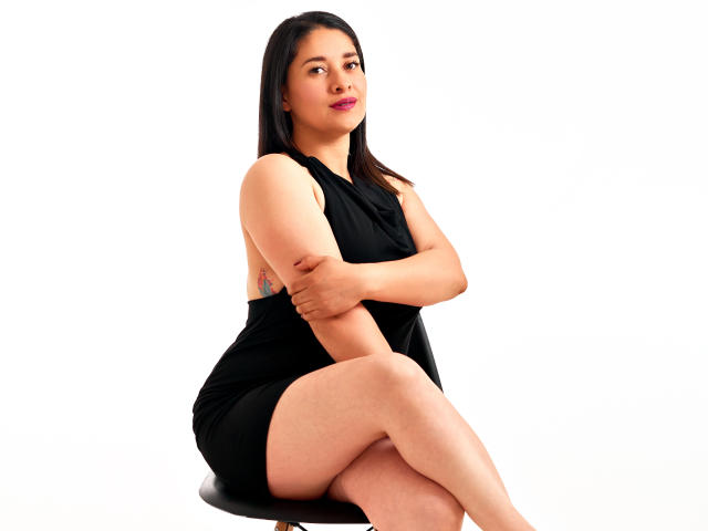 AlanaSteel - Live porn &amp; sex cam - 27881546