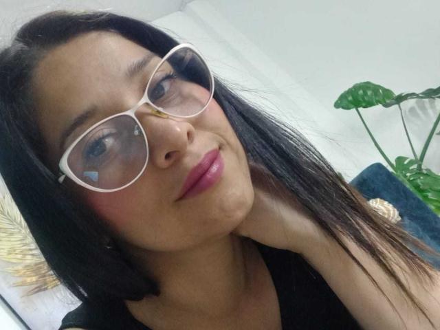 AlanaSteel - Live porn &amp; sex cam - 27881600