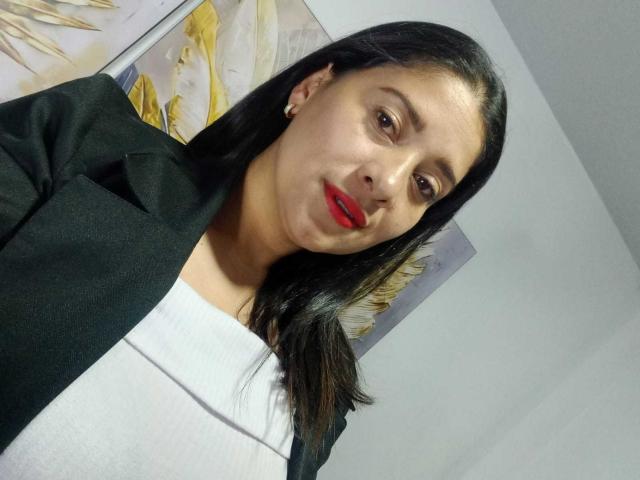 AlanaSteel - Live porn &amp; sex cam - 27881627