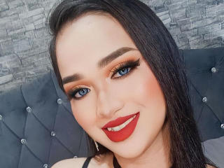 AmaraHugeCock - Live porn &amp; sex cam - 27884708