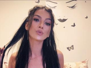 KinkyAmelie - Live porn &amp; sex cam - 27884843