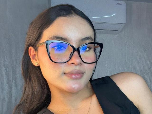 MiiaPalmer - Live porn &amp; sex cam - 27885257