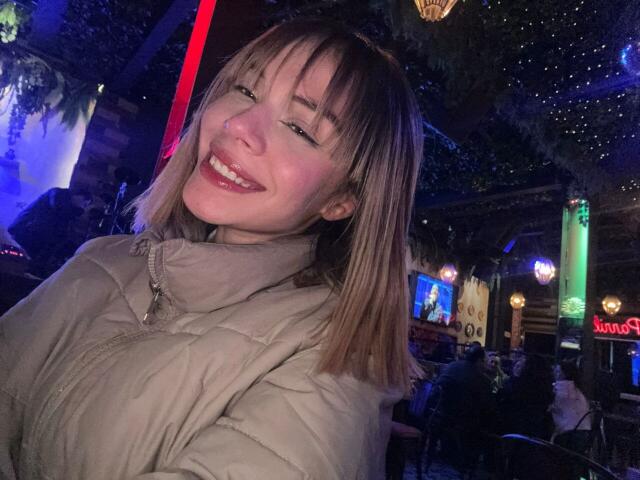 EmmaRiveraa - 라이브 포르노 &amp; 섹스 캠 - 27885530