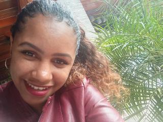 LayahCoquine - сексуальная веб-камера в реальном времени - 27885803