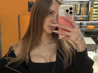 SensualMila - Live porn &amp; sex cam - 27886118